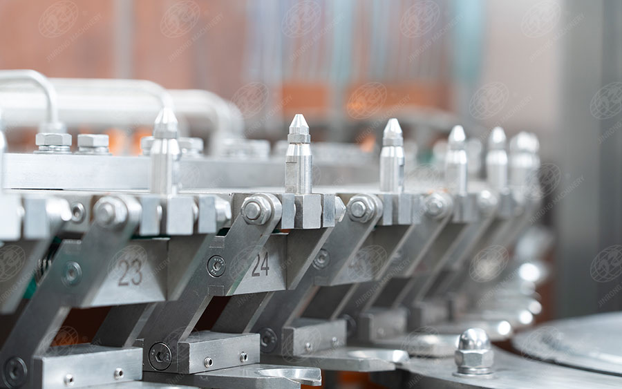 塑料瓶自動(dòng)果汁灌裝機(jī)設(shè)備 塑料瓶自動(dòng)果汁灌裝機(jī)設(shè)備